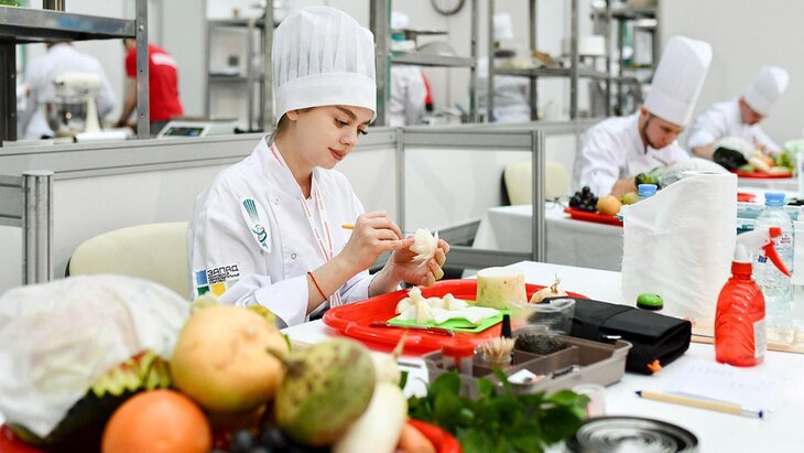 ������� ��������� � ���������� ���������� ����� � ������������� � ������