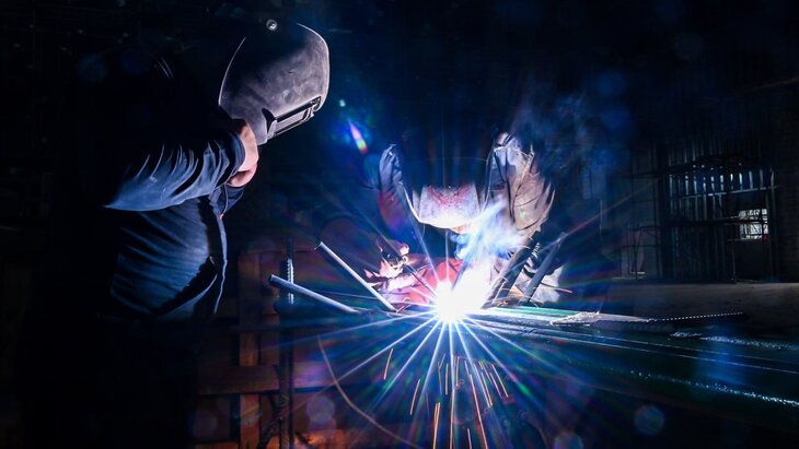 ������� ����� ������������������ ��������� � ������