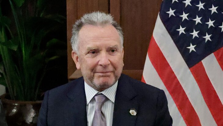 �������, ���������������� � ��������� �� �����, ������� ��������� ������������ ��� � ���