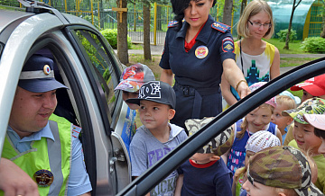 Профилактическое мероприятие для детей «Снова в школу» стартовало в Зеленограде
